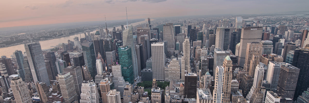panoramic-canvas-print-skyline-view-over-manhattan-panorama