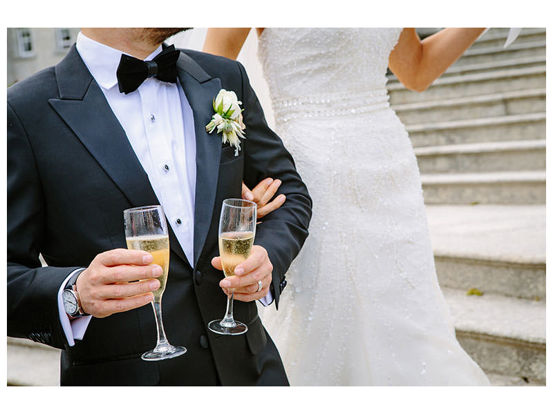 canvas-print-champagne-for-the-wedding