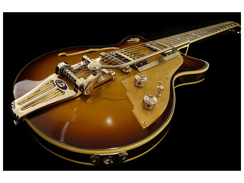modern-3-piece-canvas-print-electric-guitar