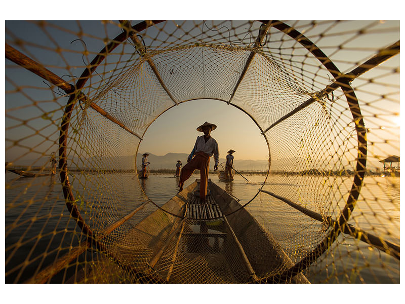 3-piece-canvas-print-inle-fisherman