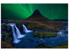 3-piece-canvas-print-kirkjufell-under-a-boreal-green-sky