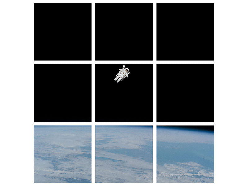 4-piece-canvas-print-lonely-astronaut-in-space