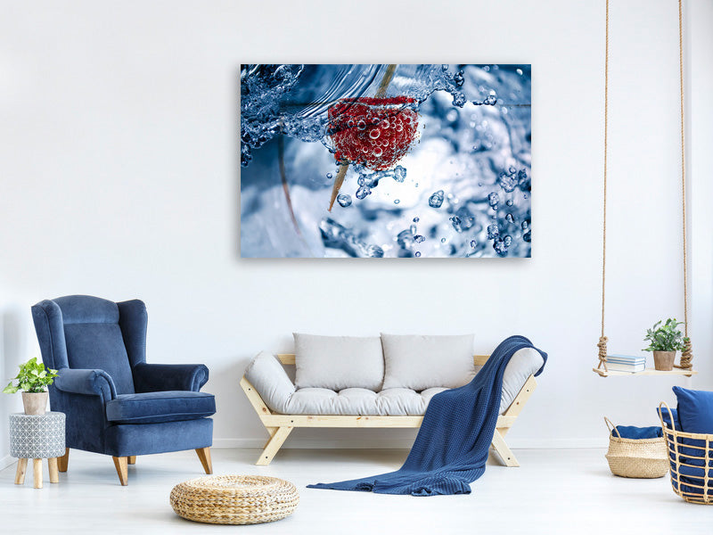modern-3-piece-canvas-print-raspberry-in-the-water
