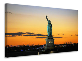 3-piece-canvas-print-statue-of-liberty-in-the-evening-light