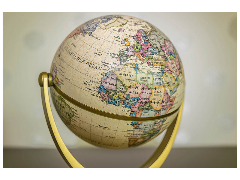 3-piece-canvas-print-the-globe