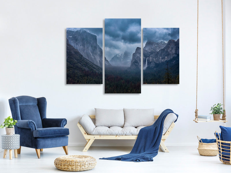 modern-3-piece-canvas-print-amidst-a-thunderstorm