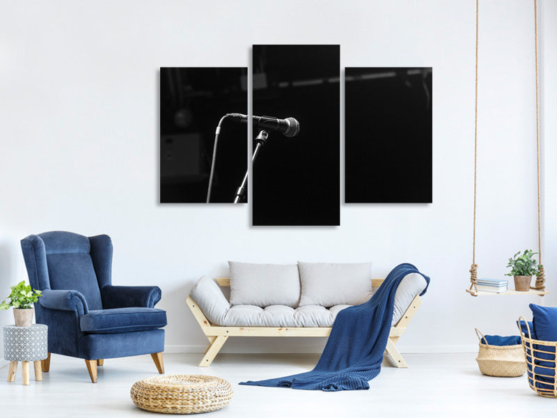 modern-3-piece-canvas-print-on-stage